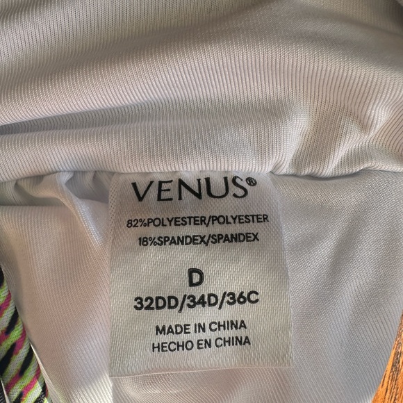 Venus Brand Tassel Triangle Bikini Set - Picture 4 of 6